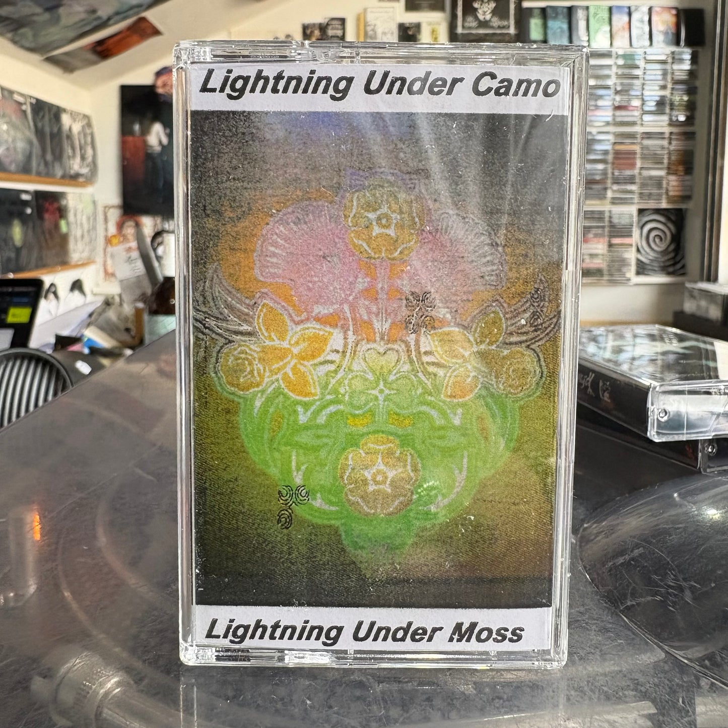 Lightning Under Camo/Lightning Under Moss MC